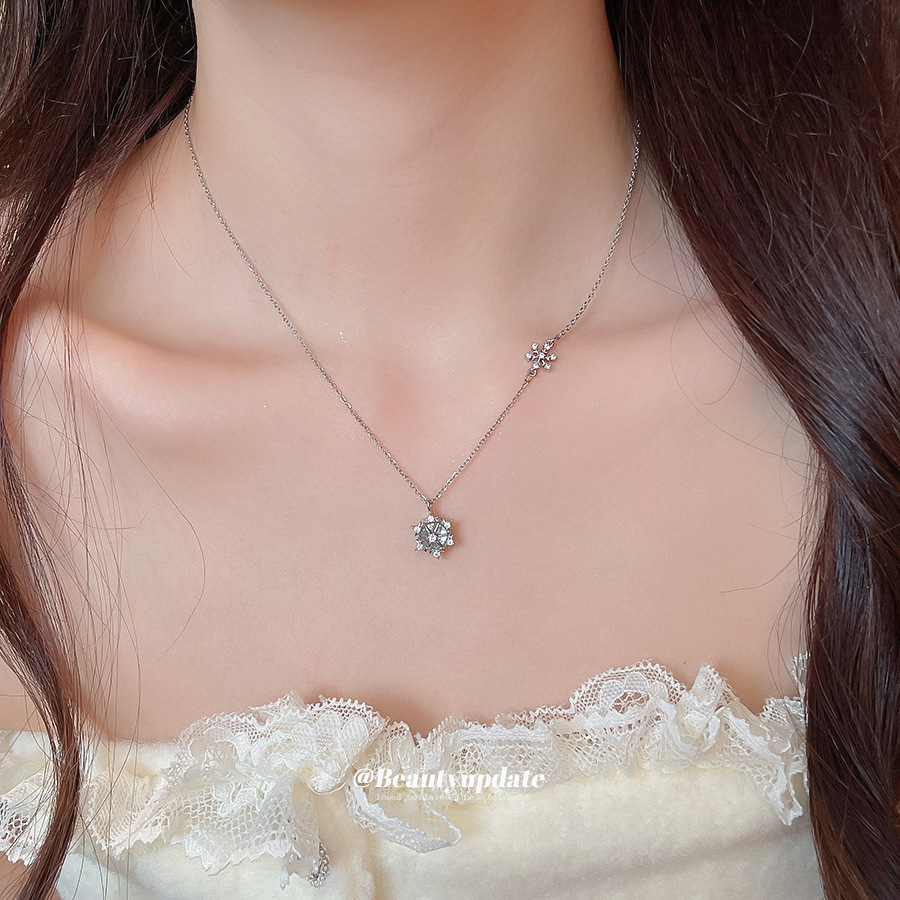 Sparkling Ice Crystal Snowflak - Layered Pendant Necklace Aesthetic ulasan dan harga